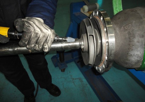 Эффективный ремонт насосов | Быстрое восстановление промышленного потока